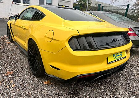 Ford Mustang Flügeltüren