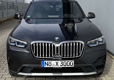 BMW X3 xDrive20d Aut./LCI/Laser/Headup/AHK/20“/Sportsit