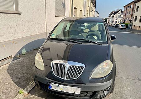 Lancia Musa 1.4 16v Oro
