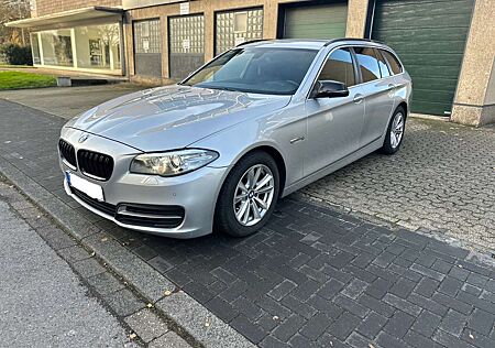 BMW 520d 520 Touring/ Aut/Navi/Keyless/Unfallfrei