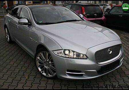 Jaguar XJ Premium Luxury 3.0 V6 / PANORAMADACH