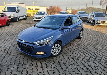 Hyundai i20 1.2 Classic Klimaanlage / Sitzheizung / TÜV neu