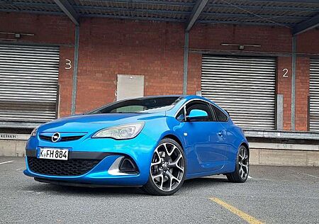Opel Astra OPC 2L Turbo Euro 6