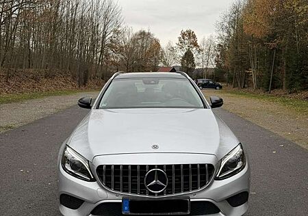 Mercedes-Benz C 220 d T 9G-TRONIC Avantgarde