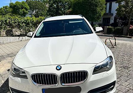 BMW 520 Touring Luxury Line