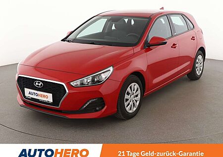 Hyundai i30 1.4 YES! *NAVI*TEMPO*PDC*SHZ*