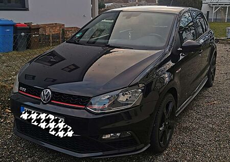 VW Polo GTI Volkswagen Polo 1.8 TSI (Blue Motion Technology) GTI