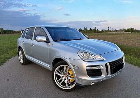 Porsche Cayenne Turbo