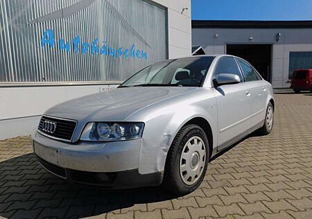 Audi A4 1.8 T AC-A/Xenon/PDC/Scheckheft