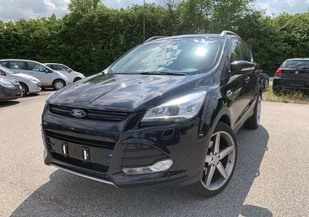 Ford Kuga Titanium/Automatik/AHK/Allrad/Navi