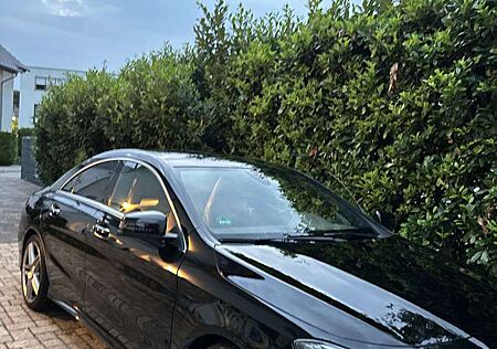 Mercedes-Benz CLA 200 Street Style (117.343) Top Zustand/TÜV ne