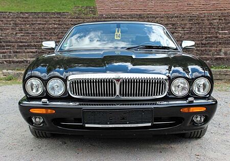 Jaguar Daimler V8 mit Einzelsitzanlage 3 Jahre Garantie