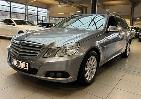 Mercedes-Benz E 220 CDI T-Modell BlueEfficiency El.-Heckkl.