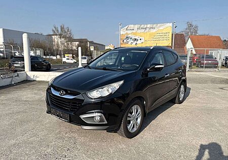 Hyundai iX35 Premium 4x4 Leder Navi 4xSHZ AHK PDC Kamera