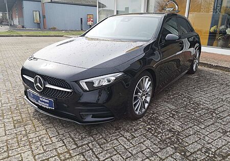 Mercedes-Benz A 180 AMG Line-Sitzheizung, Navi, RF-Kamera,LED
