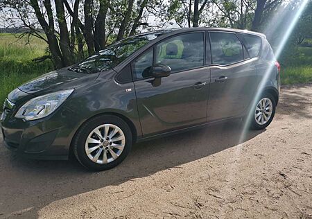 Opel Meriva 1.4 Automatik Edition