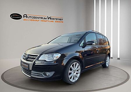 VW Touran Volkswagen R-Line-Highline / Händler oder Export