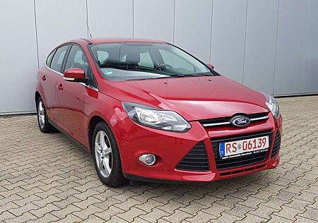 Ford Focus 1.0 EcoBoostChampions Edition*ZAHNRIEMEN-INSP NEU*