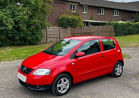 VW Fox Volkswagen 1.2 Gepflegtes Fahrzeug Klimaanlage SHZ ALU CD