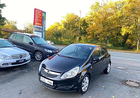 Opel Corsa D 1.2 16V Edition FAHRRADTRÄGER KLIMATRONIC