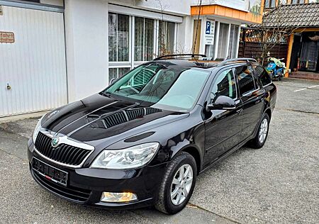 Skoda Octavia Combi Family*AHK