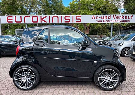 Smart ForTwo BRABUS DCT*LEDER*NAVI*SHZ*JBL*KAM*