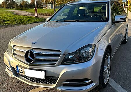 Mercedes-Benz C 180 T (BlueEFFICIENCY) 7G-TRONIC Avantgarde