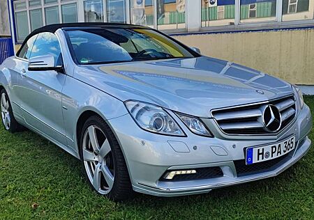 Mercedes-Benz E 200 CGI BlueEfficiency (207.448)