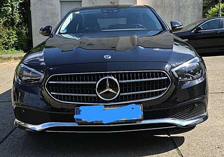 Mercedes-Benz E 300 9G-TRONIC Avantgarde