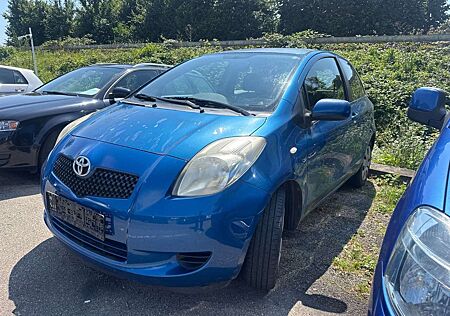 Toyota Yaris Sol