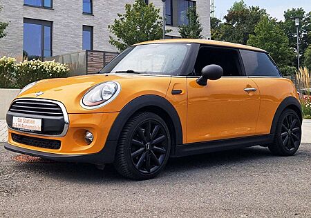 Mini ONE Blackyard/17 Zoll Spoke Alu/2Hand/Klima/Color/