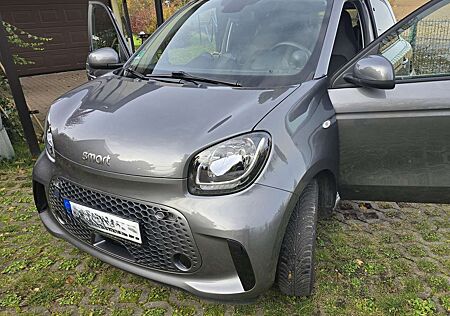 Smart ForFour electric drive EQ passion