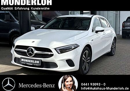 Mercedes-Benz A 250 e Kompaktlimousine ACC PDC SHZ LED SpurH