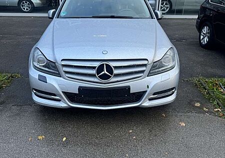 Mercedes-Benz C 220 gebraucht kaufen Mercedes-Benz C 220