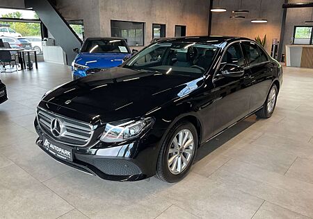 Mercedes-Benz E 250 9G Avantgarde LED Leder Kamera Navi Sitzh.