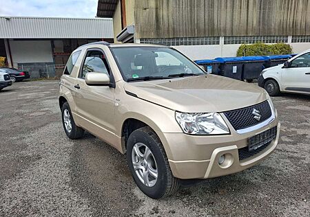 Suzuki Grand Vitara gebraucht kaufen Suzuki Grand Vitara GrandVitara1.6*Klima*Garagenwagen*Tüv Neu*Allrad