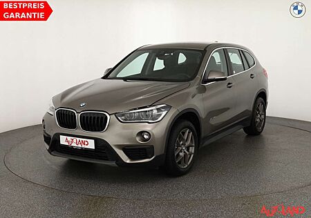BMW X1 20i xDrive LED Navi Sitzheizung Kamera PDC