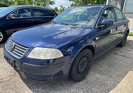 VW Passat Volkswagen 1.6 Lim. Basis*01/2026*