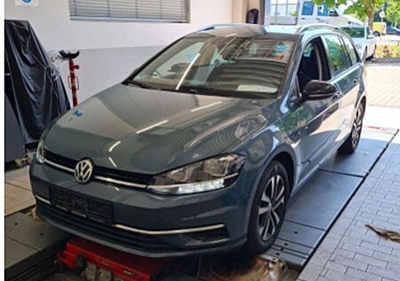VW Golf Variant Volkswagen Golf VIII Variant 1.5 TSI DSG IQ.DRIVE | AHK |