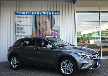 Mercedes-Benz GLA 180 URBAN NAVI BI-XENON PTS AKT SITZHZ ALU XENON