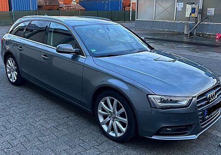 Audi A4 Avant 2.0 TDI DPF clean diesel quattro S tronic
