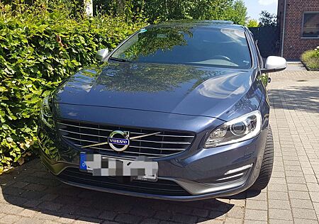 Volvo V60 D4+Geartronic+Business+Edition