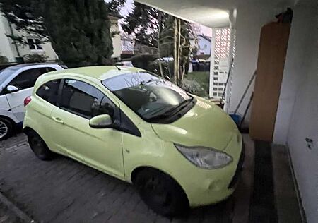 Ford Ka /+ 1.2 Titanium Klima
