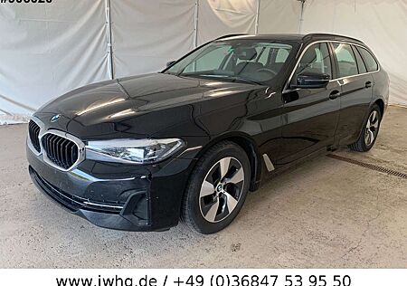 BMW 520 Facelift 360°K CockpProf DAB NavProf Leder