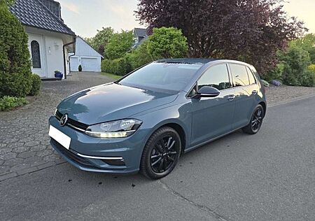 VW Golf Volkswagen Alltrack 2.0 TDI 4Motion (BMT)