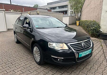 VW Passat Variant Volkswagen Highline AUT., NAVI, LEDER, XENON