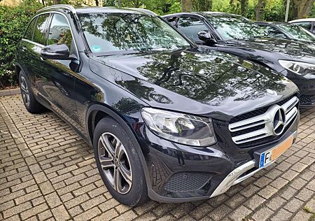 Mercedes-Benz GLC 220 d 4Matic 9G-TRONIC