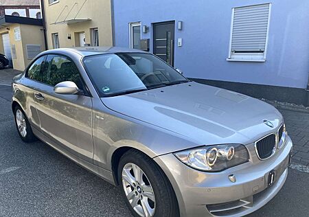 BMW 120d 120 DPF Aut.Mpacket
