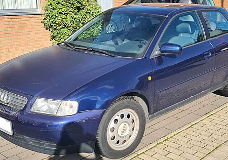 Audi A3 1.6 Attraction