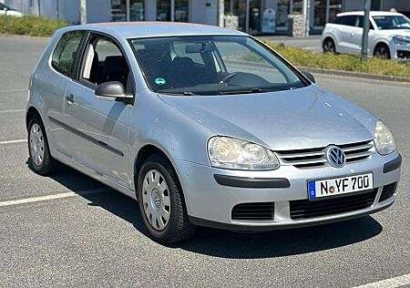 VW Golf Volkswagen 1.4 Neu tüv scheckheftgepflegt